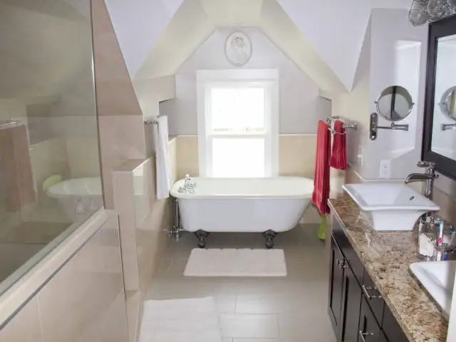 Beautiful bathroom remodels