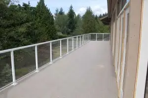 Another photo of a large deck